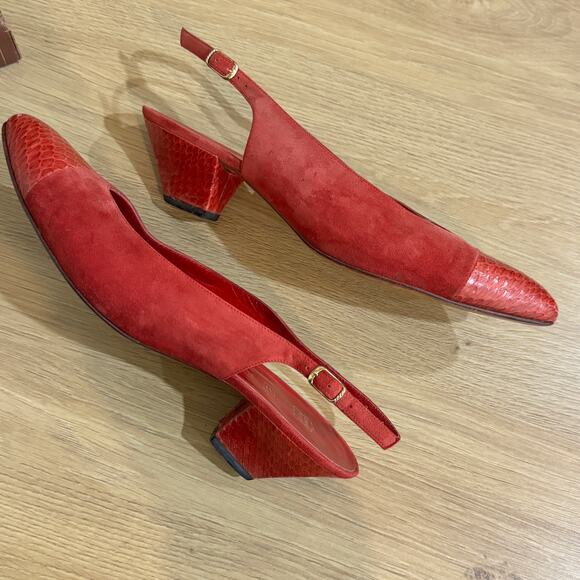 BBRUNO MAGLI Red VTG Pumps SZ 9 AA Cap Toe Slingback Heels Suede Snake Embossed - Picture 4 of 10